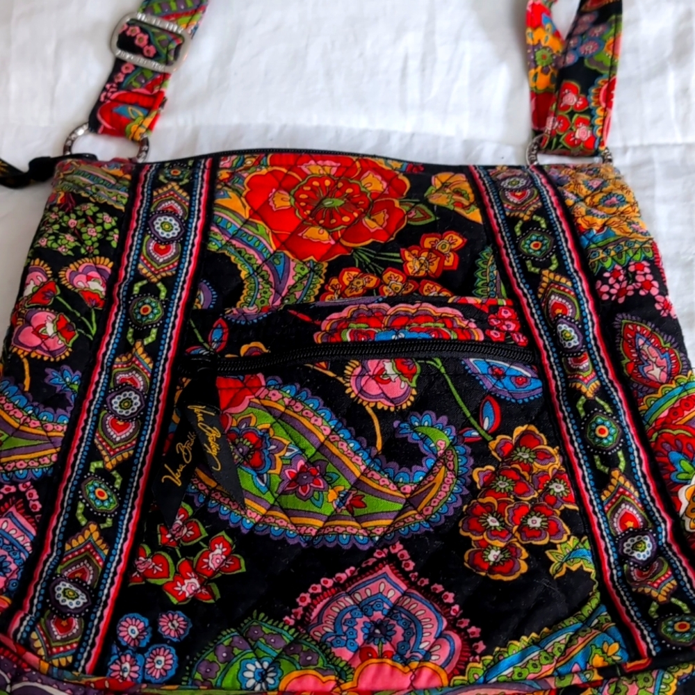 Vera Bradley Bag strap adjusts roomy but not too big